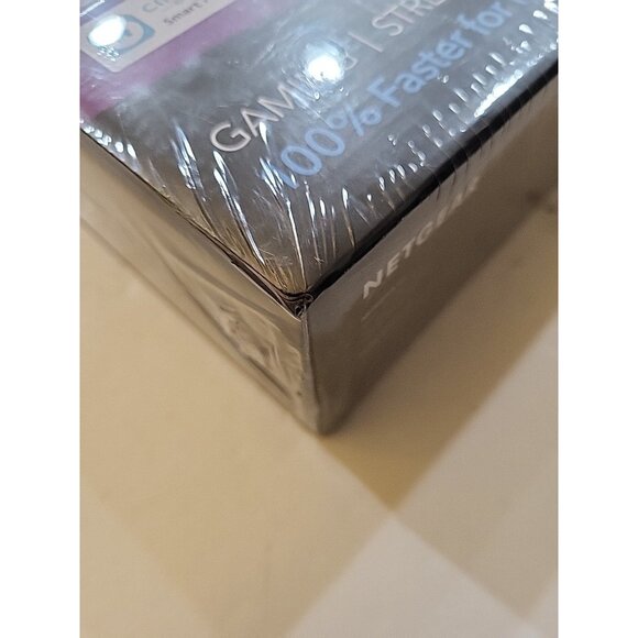 NETGEAR Nighthawk AC1900 Smart WiFi Router R7000 Dual Core Processor 1GHz NEW - Picture 4 of 6